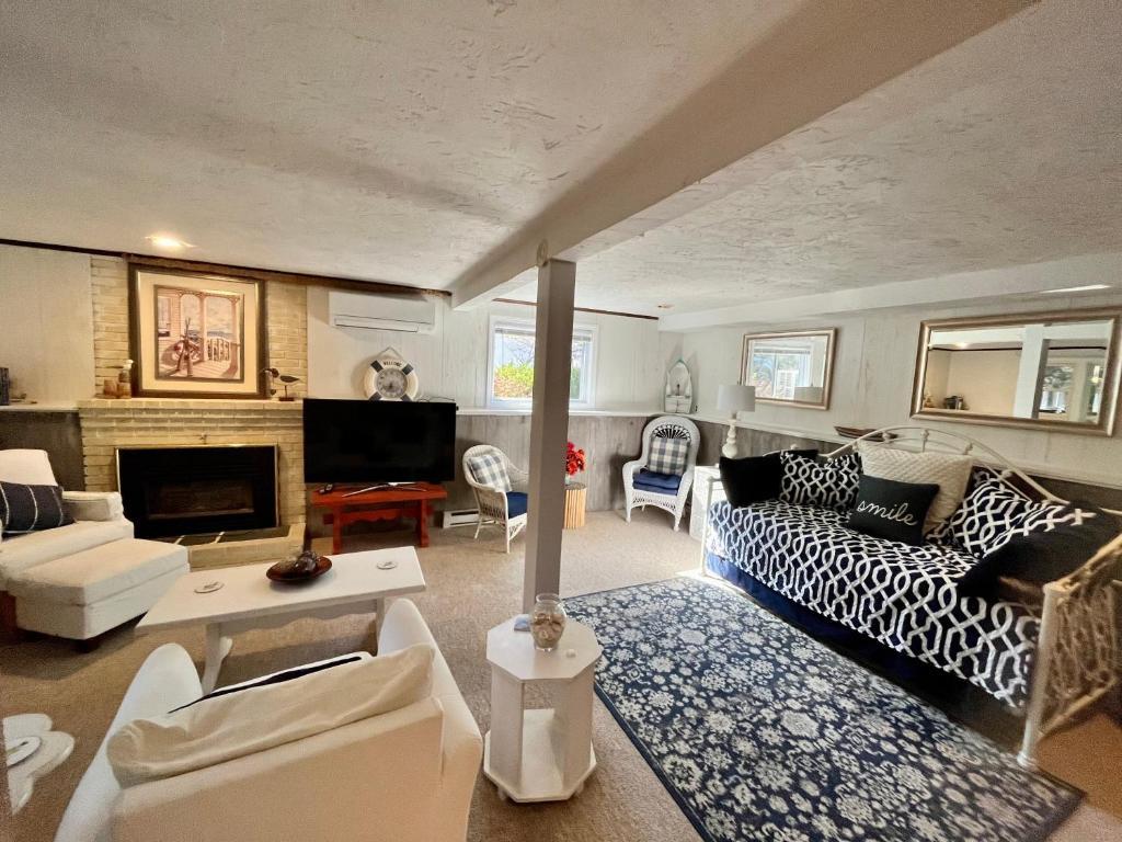 Clear Pond Getaway Apartment Plymouth Exterior photo